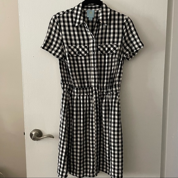 LIKE NEW B & W Cece Plaid Dress - Picture 1 of 8